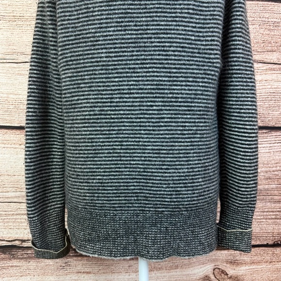 J.Crew Women’s Merino Wool Alpaca Grey Fuzzy Cozy Striped Comfy Sweater - Picture 6 of 8